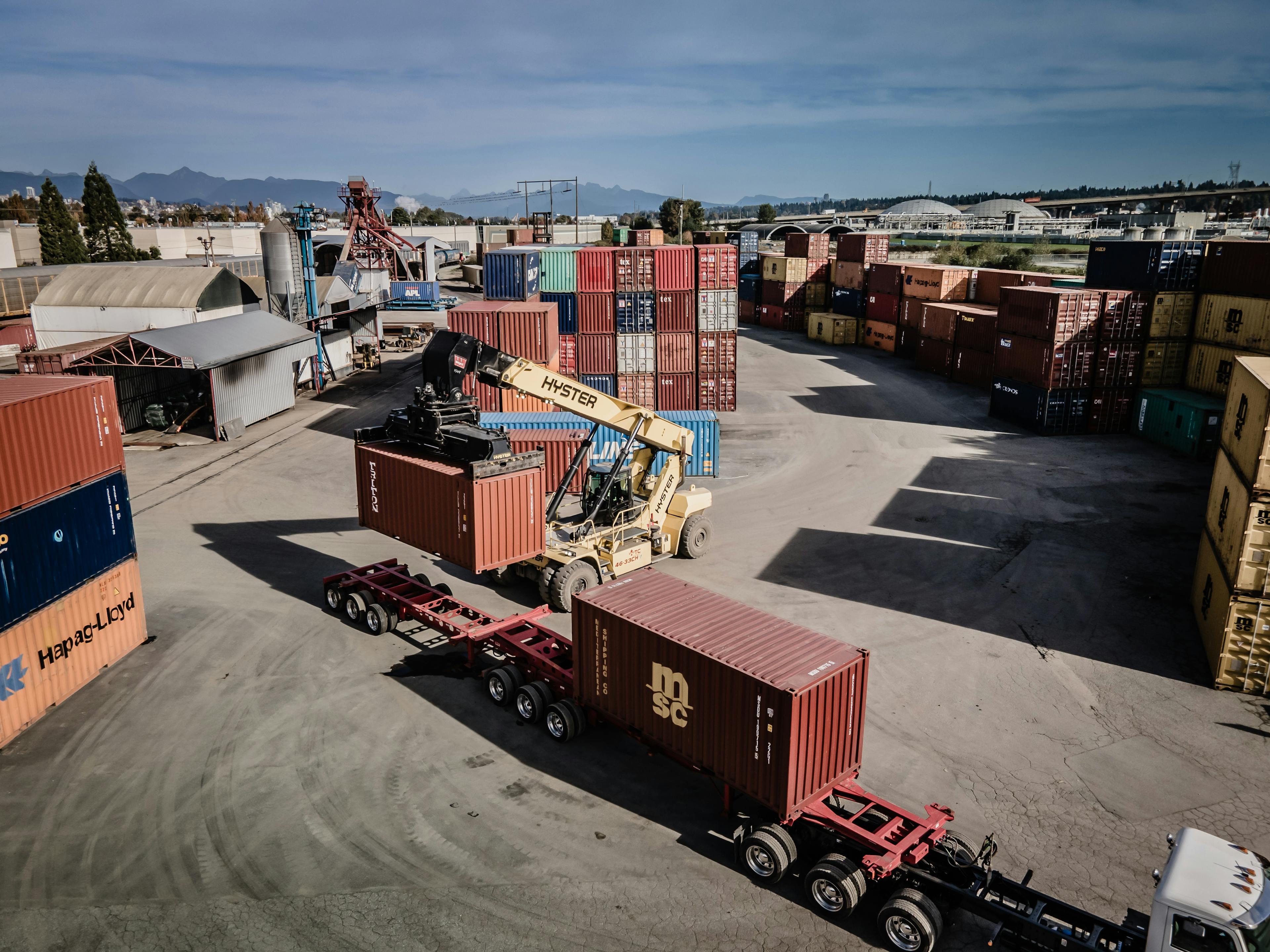 Container Truck Loading